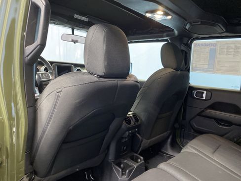 Certified 2021 Jeep Wrangler Unlimited Sahara image 26