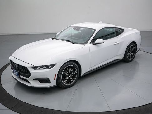 Certified 2024 Ford Mustang Premium RWD image 9
