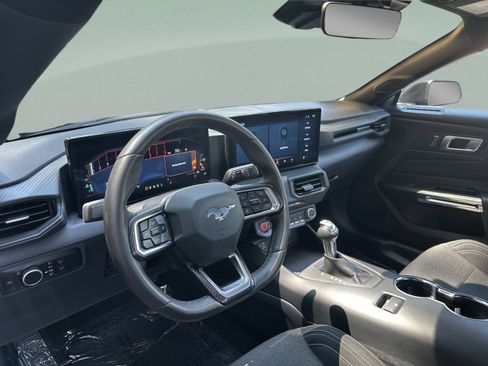 Used 2024 Ford Mustang Coupe RWD image 24