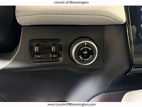 New 2025 Lincoln Navigator L Black Label image 35