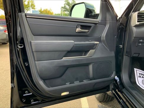 New 2026 Toyota Tundra Platinum AWD/4WD image 10