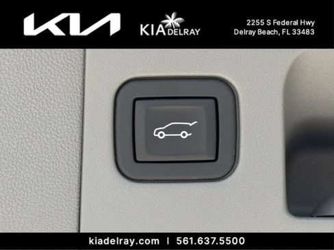 Used 2023 Cadillac XT5 Premium Luxury FWD image 9