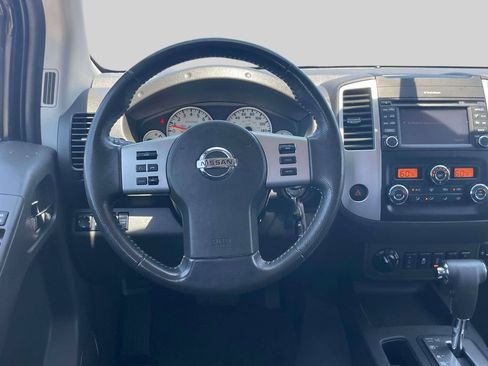 Used 2019 Nissan Frontier PRO-4X AWD/4WD image 14