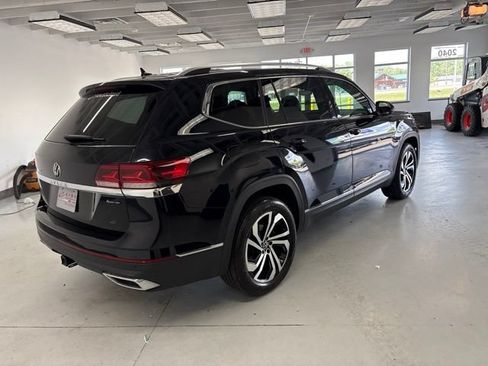 Used 2023 Volkswagen Atlas SEL AWD/4WD image 13