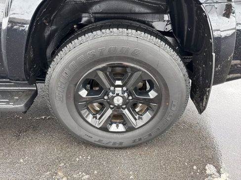 Used 2023 Toyota 4Runner SR5 Premium image 35