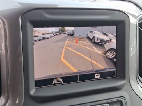 Used 2022 Chevrolet Silverado 1500 Custom image 19