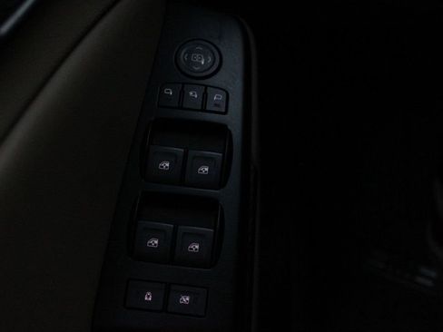 Used 2018 GMC Yukon XL SLT w/ Open Road Package image 25