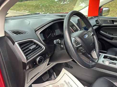 Certified 2024 Ford Edge SEL w/ Convenience Package AWD/4WD image 13