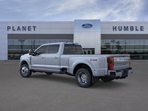 New 2026 Ford F450 Platinum w/ Platinum Plus Package image 4