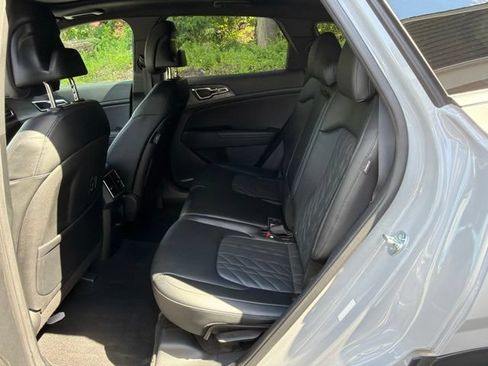 Used 2024 Kia Sportage X-Pro Prestige AWD/4WD image 17