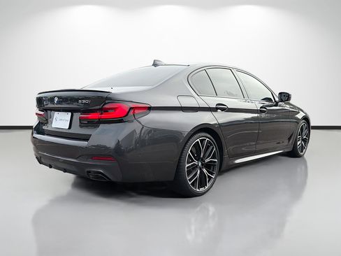 Used 2023 BMW 530i w/ M Sport Package image 3