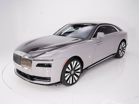 New 2025 Rolls-Royce Spectre w/ Spectre Launch Package image 46