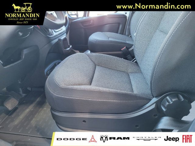 Used 2025 RAM ProMaster 2500 w/ Crew Van Package FWD image 17