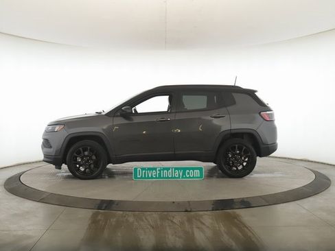 Used 2022 Jeep Compass Altitude image 9