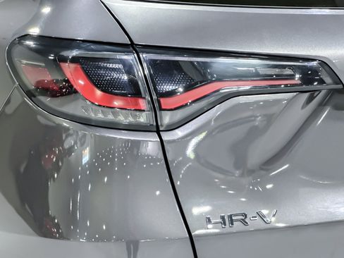 Used 2024 Honda HR-V LX image 28