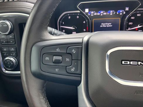 Used 2022 GMC Sierra 3500 Denali w/ Denali Ultimate Package image 24