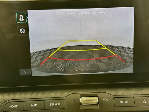 Used 2025 Kia K4 FWD image 22