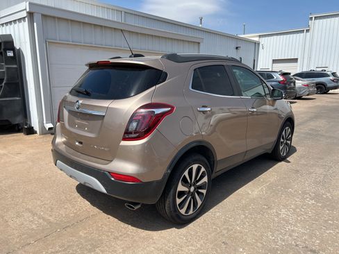 Used 2018 Buick Encore Essence image 5