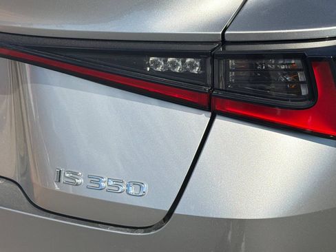 Used 2022 Lexus IS 350 F Sport w/ Navigation Package RWD image 33