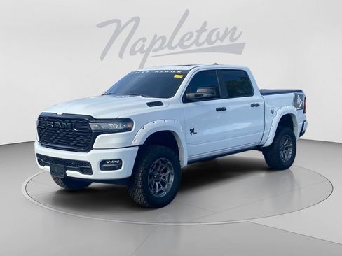 Used 2025 RAM 1500 Big Horn AWD/4WD image 1