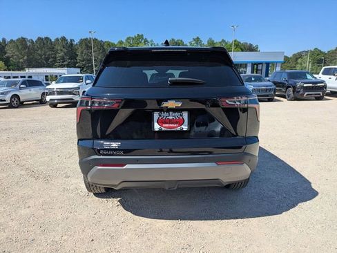 New 2026 Chevrolet Equinox LT FWD image 3