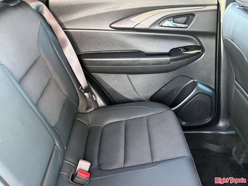 Used 2022 Chevrolet TrailBlazer RS FWD image 14