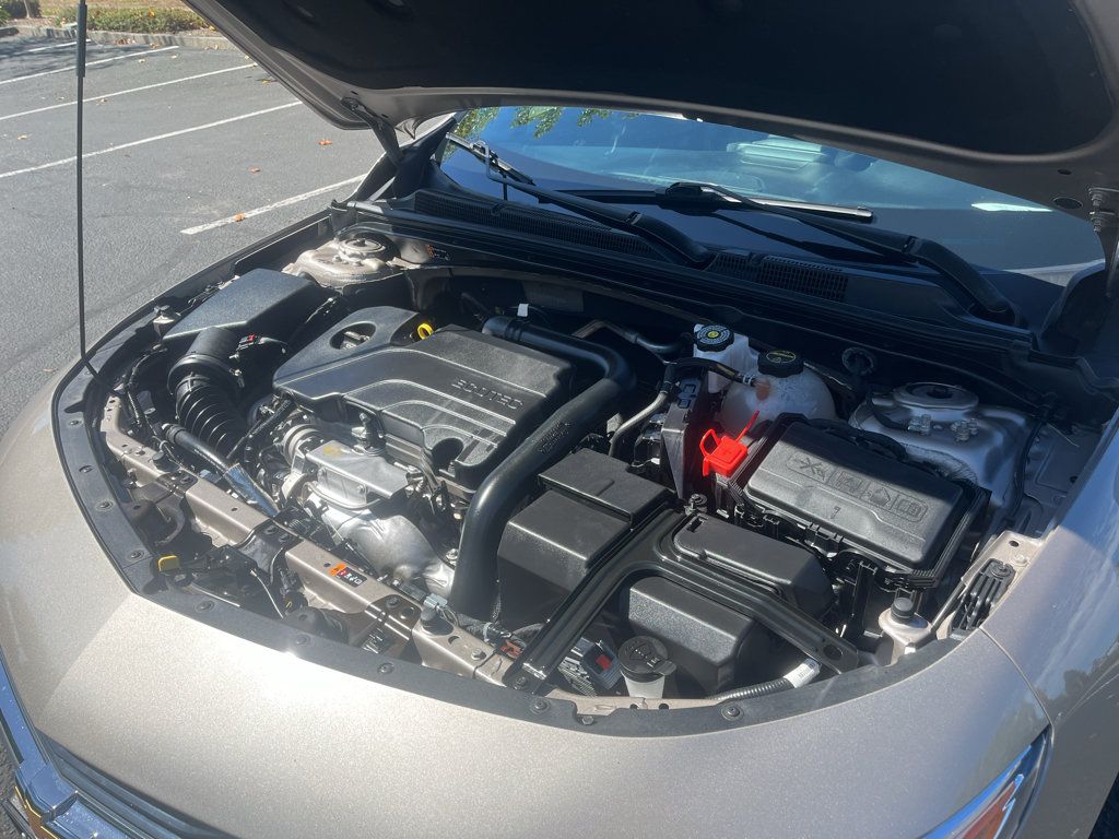 Used 2024 Chevrolet Malibu LT FWD image 11