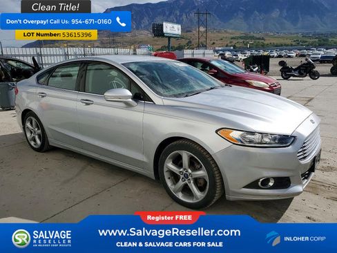 Used 2016 Ford Fusion SE w/ Equipment Group 201A FWD image 5
