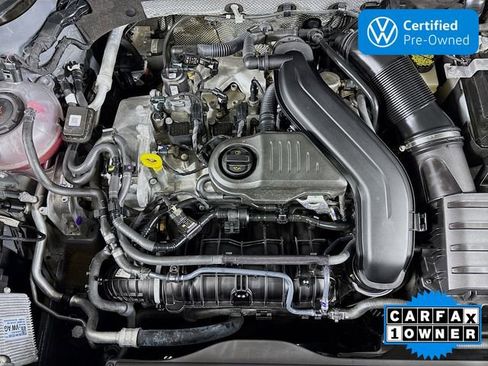 Certified 2023 Volkswagen Taos SEL AWD/4WD image 31