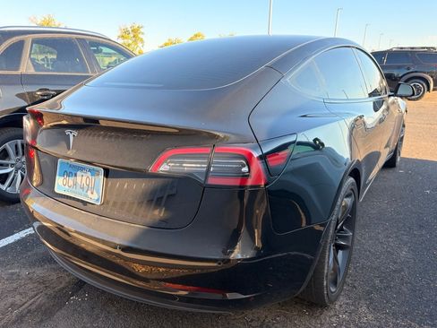 Used 2022 Tesla Model 3 RWD image 5