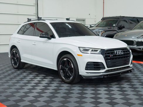 Used 2020 Audi SQ5 Premium Plus w/ Premium Plus Package AWD/4WD image 11