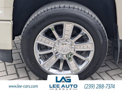 Used 2014 Chevrolet Silverado 1500 High Country w/ High Country Premium Package image 9