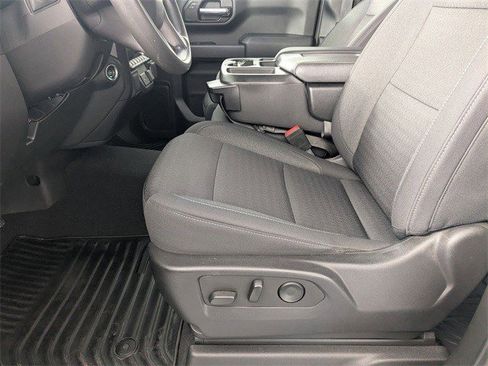 Certified 2022 Chevrolet Silverado 1500 Custom Trail Boss w/ LPO, Dark Essentials Package image 16