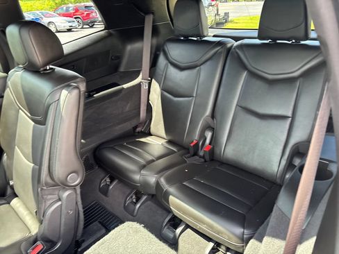 Certified 2023 Cadillac XT6 Premium Luxury AWD/4WD image 31