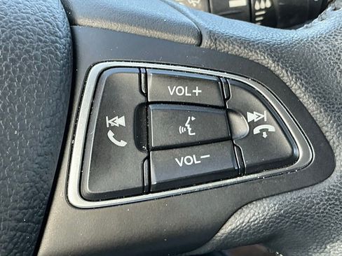 Used 2019 Ford Escape Titanium image 29