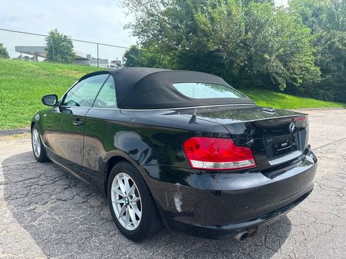 Used 2011 BMW 128i Convertible RWD image 8