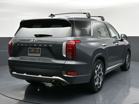 Used 2022 Hyundai Palisade Calligraphy image 4