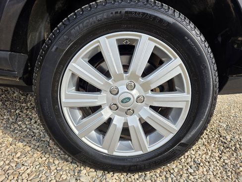 Used 2013 Land Rover LR4 HSE AWD/4WD image 13