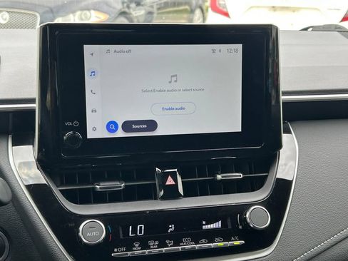 Certified 2025 Toyota Corolla Hatchback FWD image 19