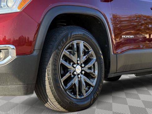 Used 2018 GMC Acadia SLT FWD image 8