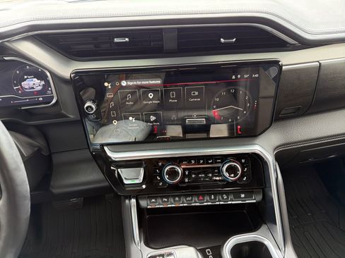 Used 2024 GMC Sierra 1500 Denali AWD/4WD image 28