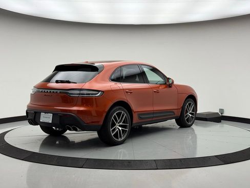 Used 2024 Porsche Macan S image 9