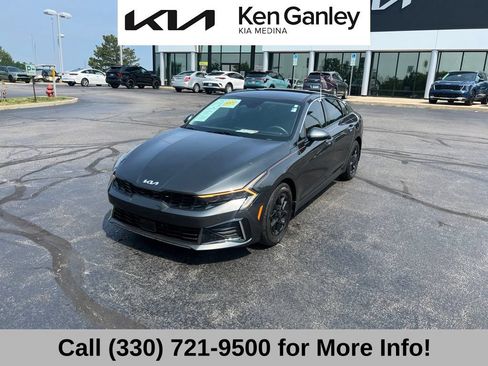 Certified 2025 Kia K5 LXS FWD image 3