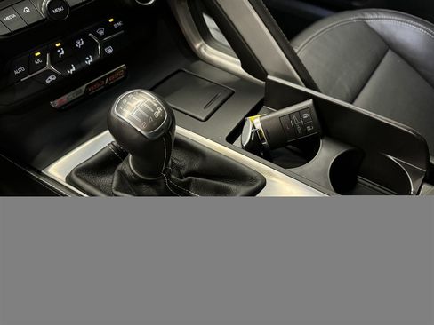 Used 2016 Chevrolet Corvette Z06 w/ Battery Protection Package RWD image 32