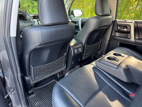 Used 2019 Toyota 4Runner Limited AWD/4WD image 14