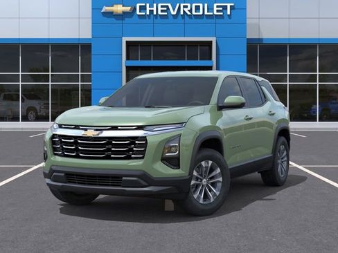 New 2026 Chevrolet Equinox LT AWD/4WD image 6