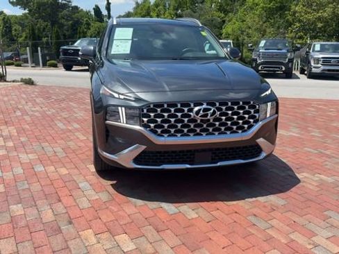 Used 2023 Hyundai Santa Fe SEL w/ Premium Package FWD image 5
