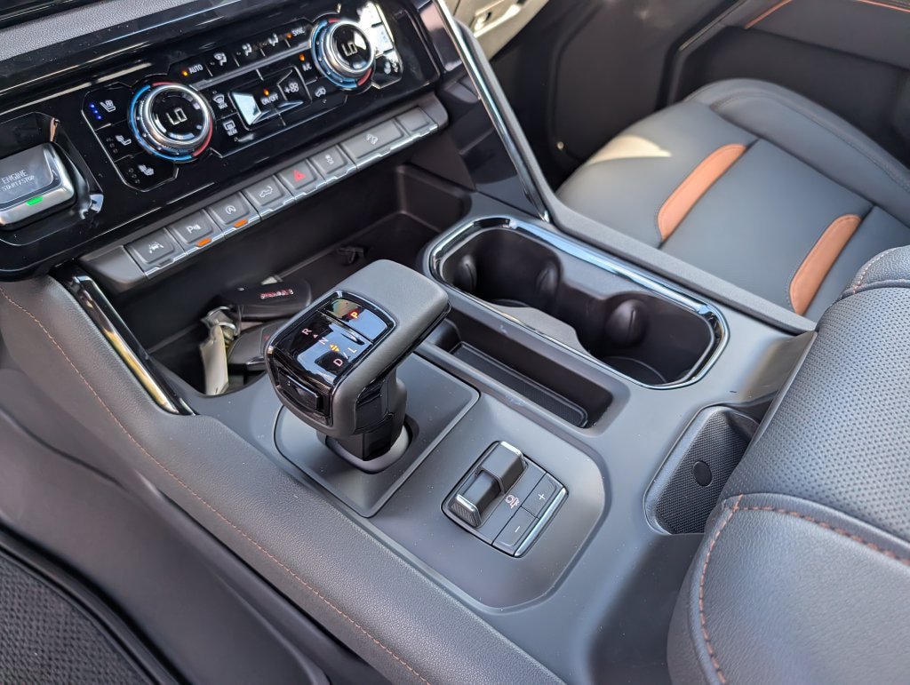 New 2026 GMC Sierra 1500 AT4 w/ AT4 Premium Package AWD/4WD image 5