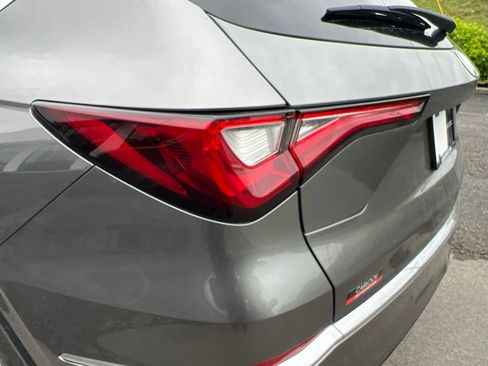 Used 2023 Acura MDX SH-AWD w/ Technology Package image 11