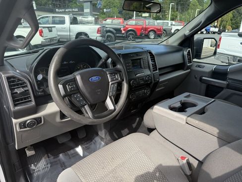 Used 2017 Ford F150 XLT w/ Max Trailer Tow Package image 21